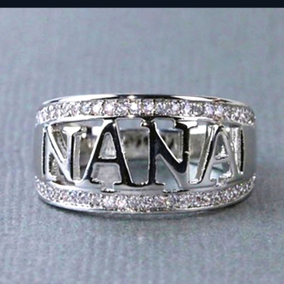 (14) Exquisite Nana ring  size 7,,,, and 8 - Picture 2 of 3